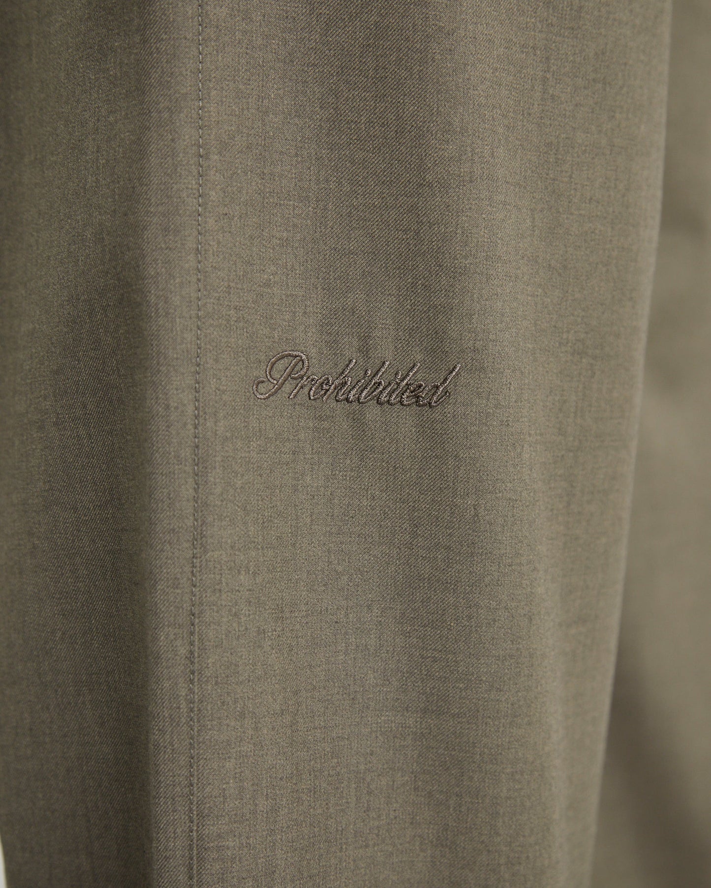 SOHO PLEATED PANTS
